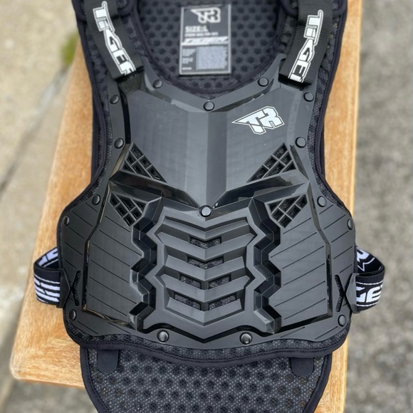 Motocross Dirt Bike Motorcycle Body Armor - Picture 8 of 12